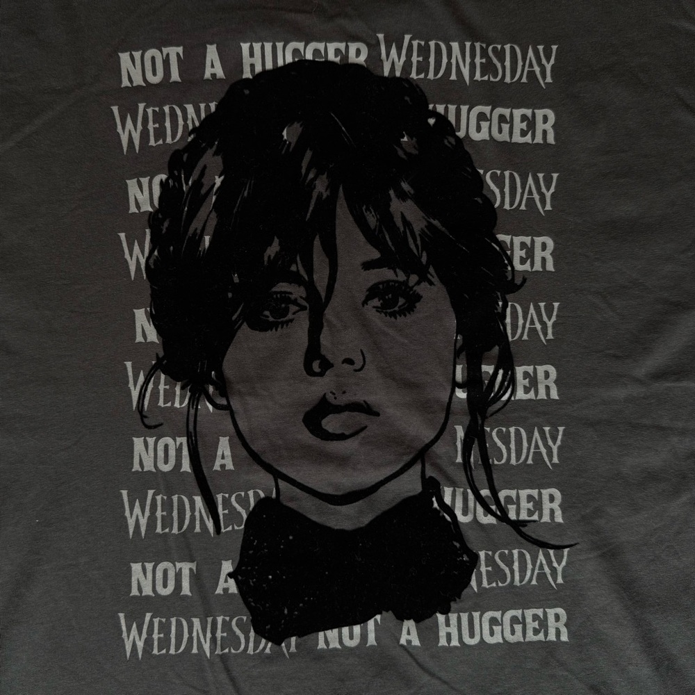 Wednesday Addams Flocked Whimsigoth Emo Graphic Shirt Medium Rare Deadstock NWT - Picture 5 of 8